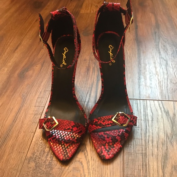 Shoes - 🤩 🐍 Red and Black Snake Print Ankle Strap Heels